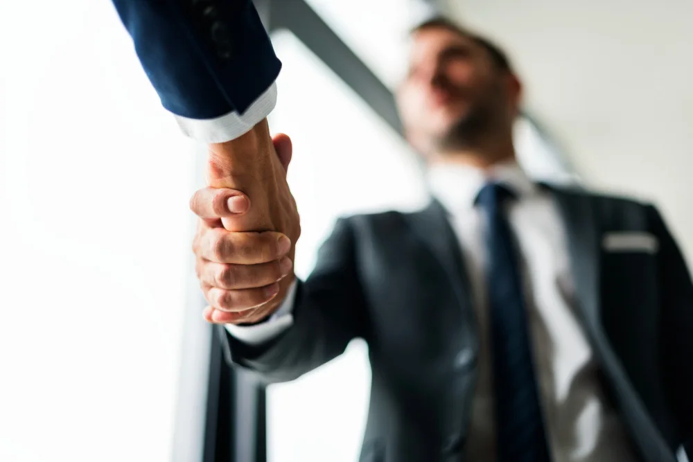Arabuluculuk Artık Zorunlu Hale Geldi: İş ve Ticaret Davalarında Yeni Dönem